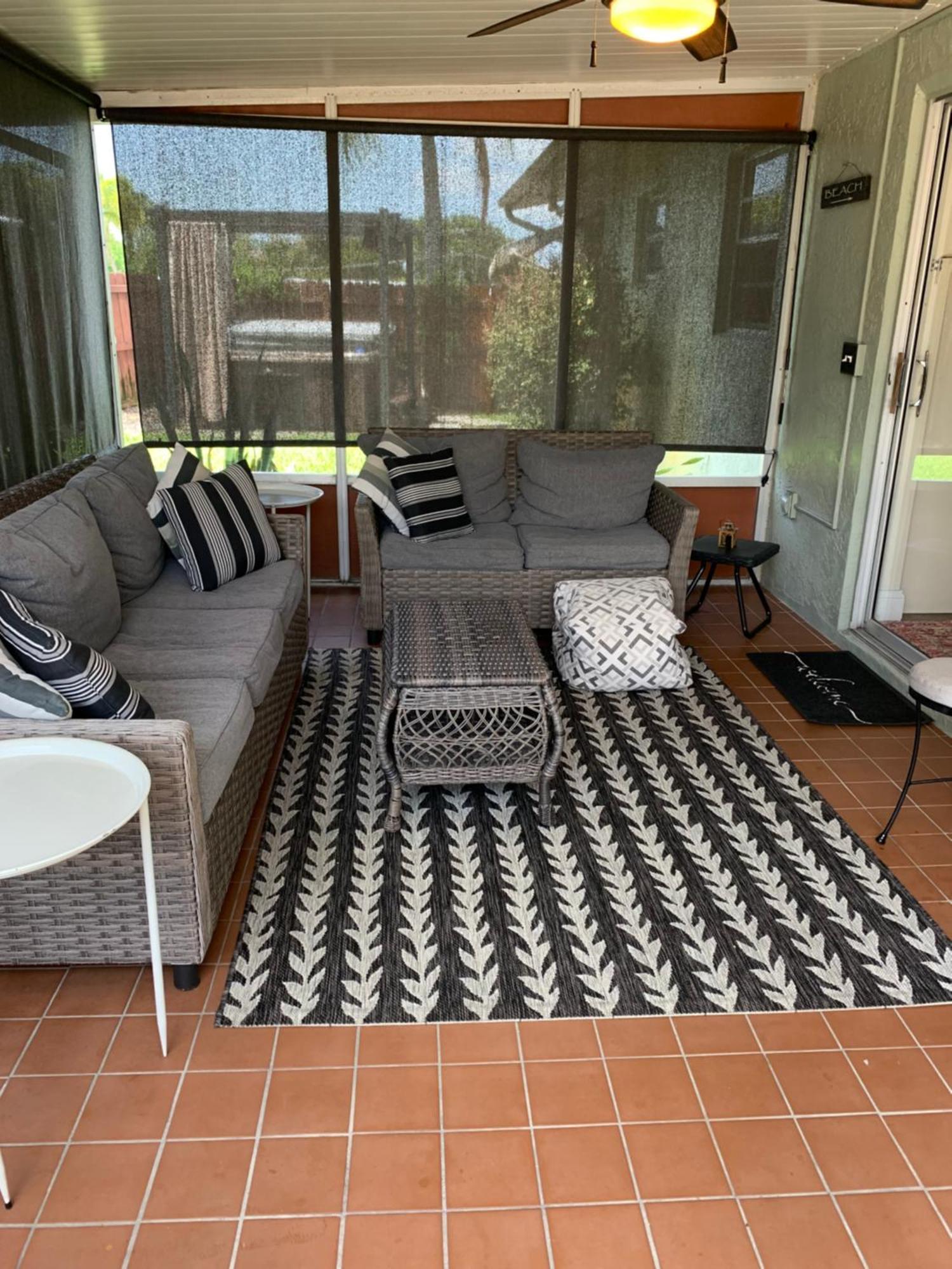 Ambers Jensen Beachhouse With Hot Tub